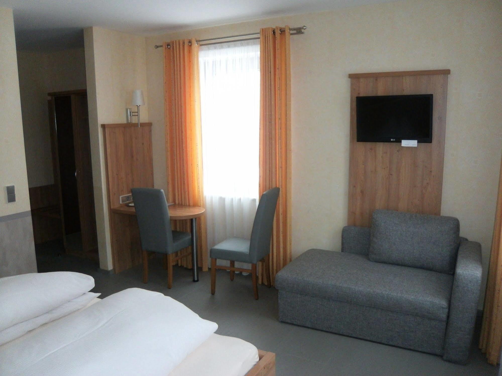 Hotel Garni Illertal Altenstadt  Exteriér fotografie